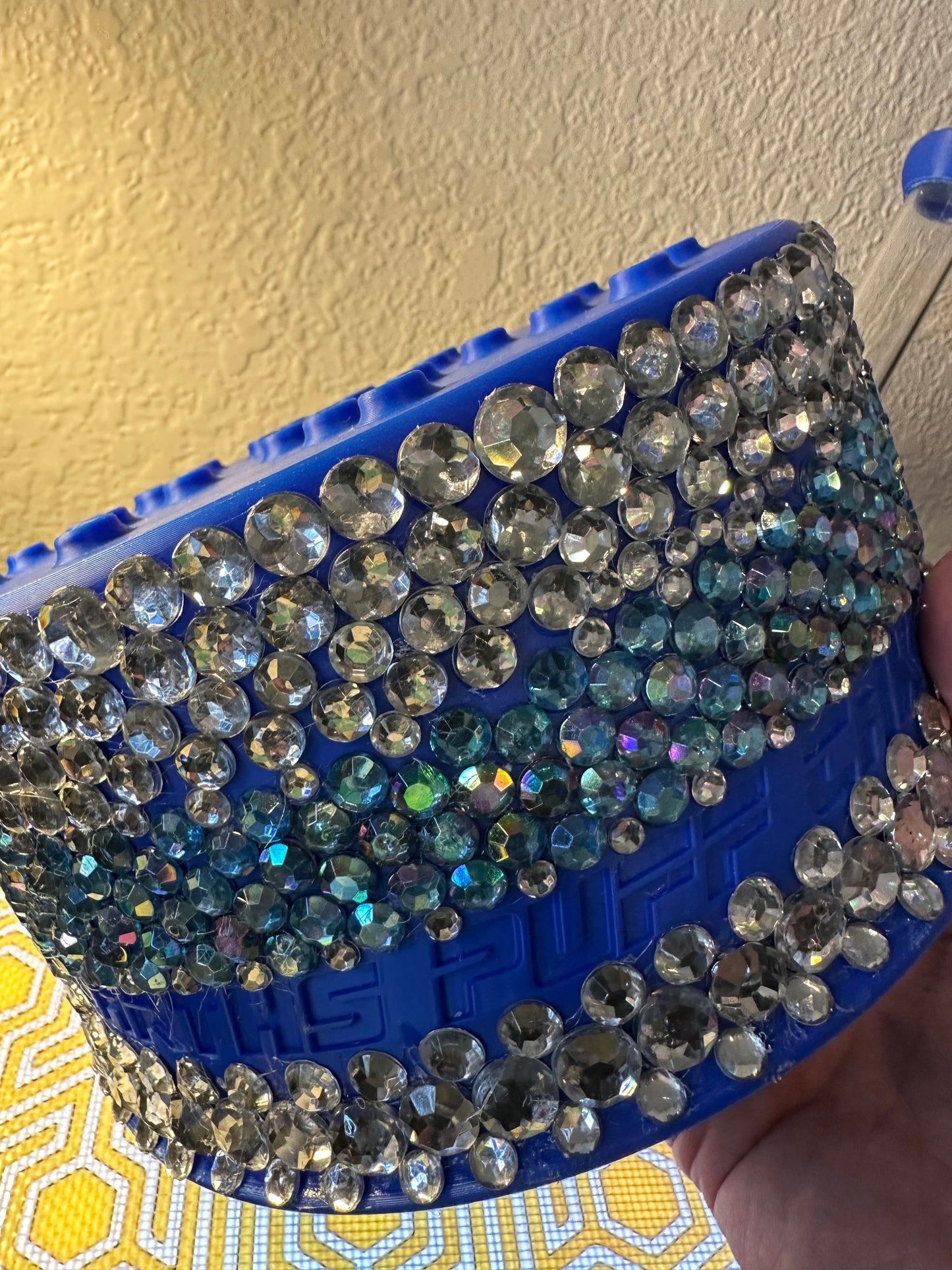 28 hole bling cake π