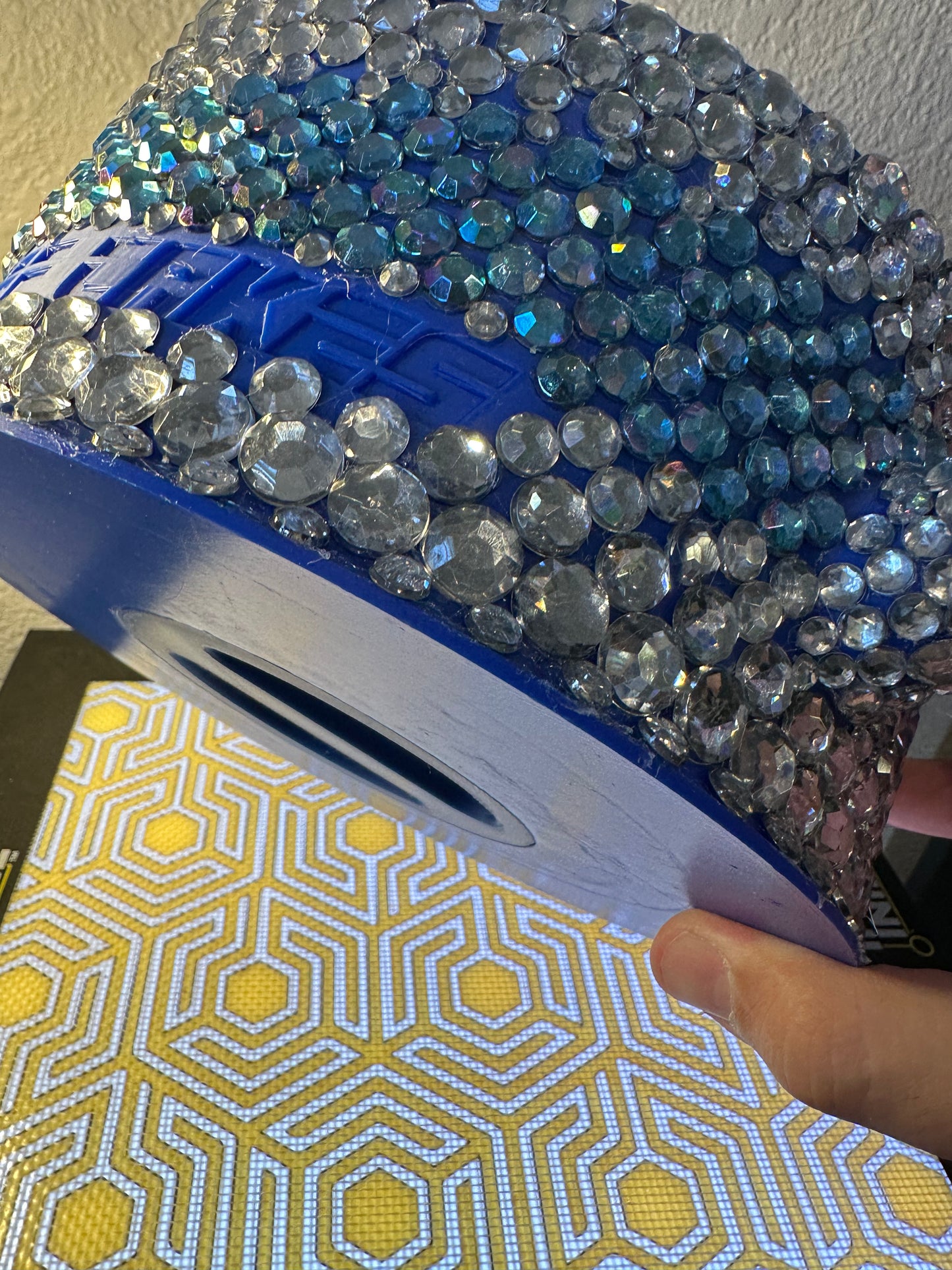 28 hole bling cake π