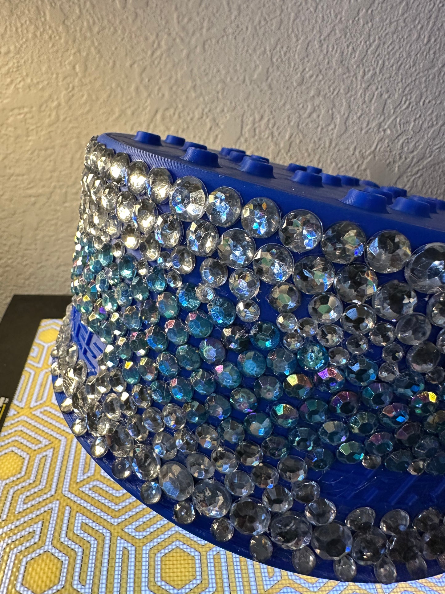 28 hole bling cake π