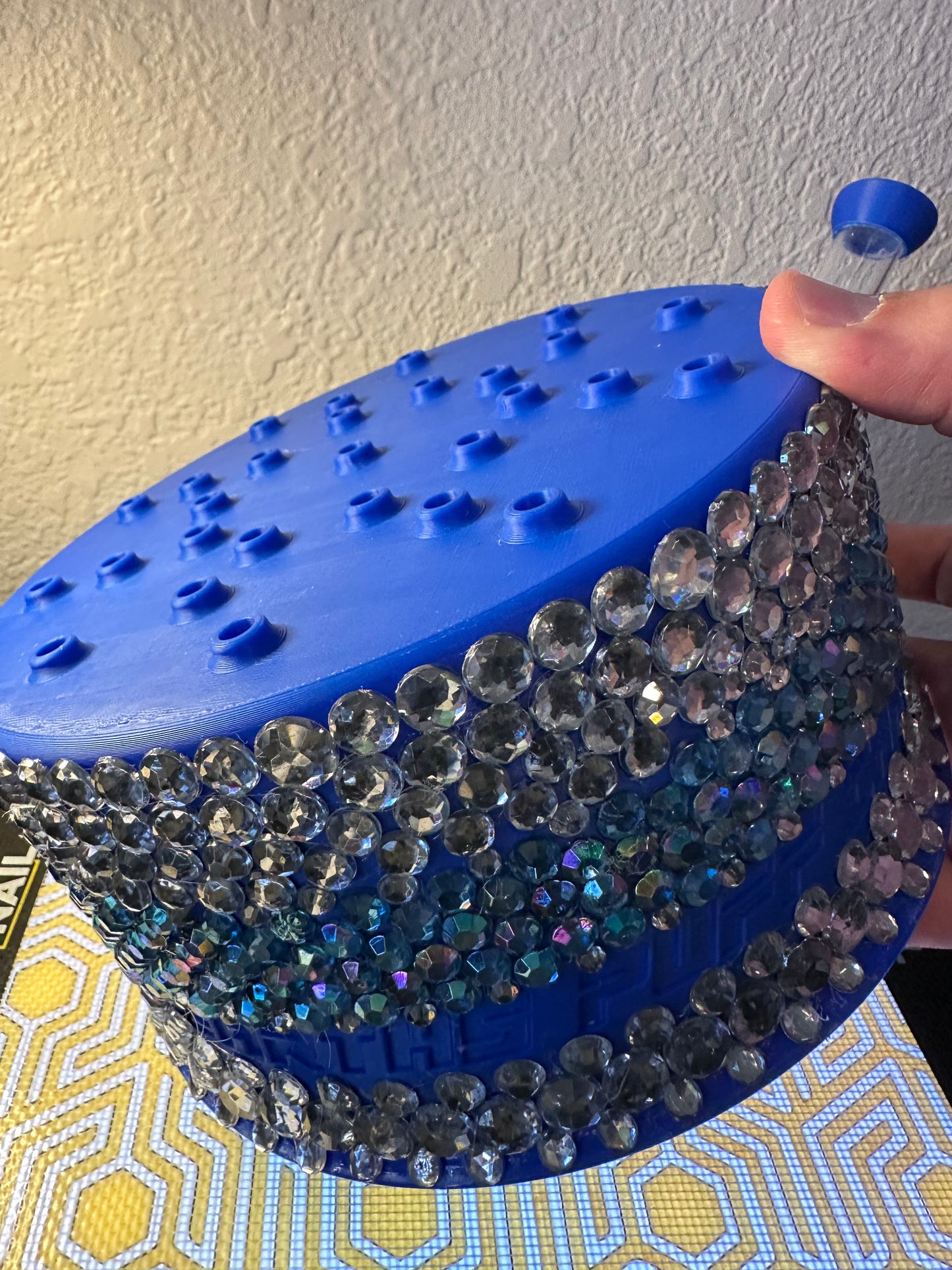 28 hole bling cake π
