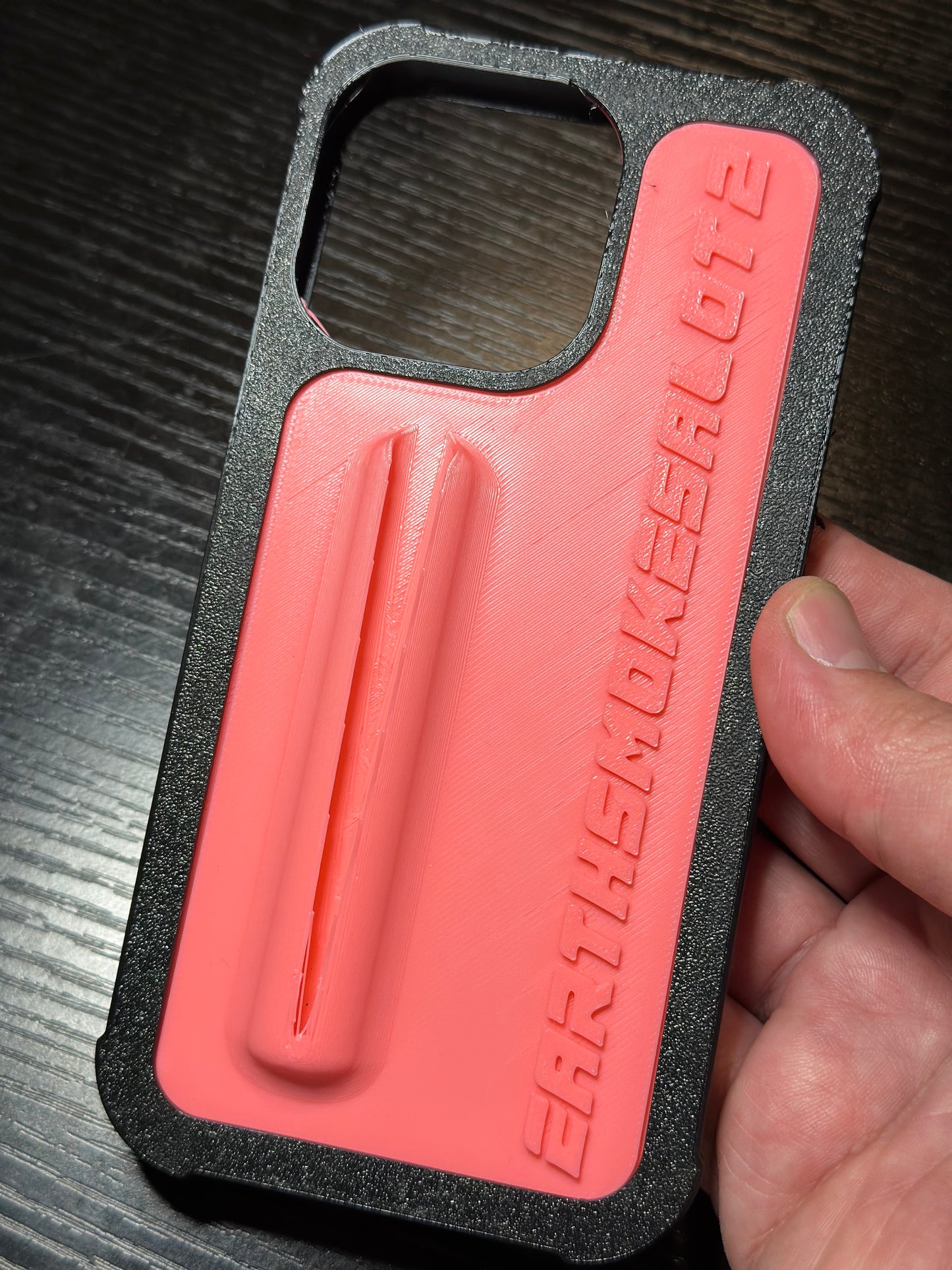 Earthsmokesalot2 pink phone case