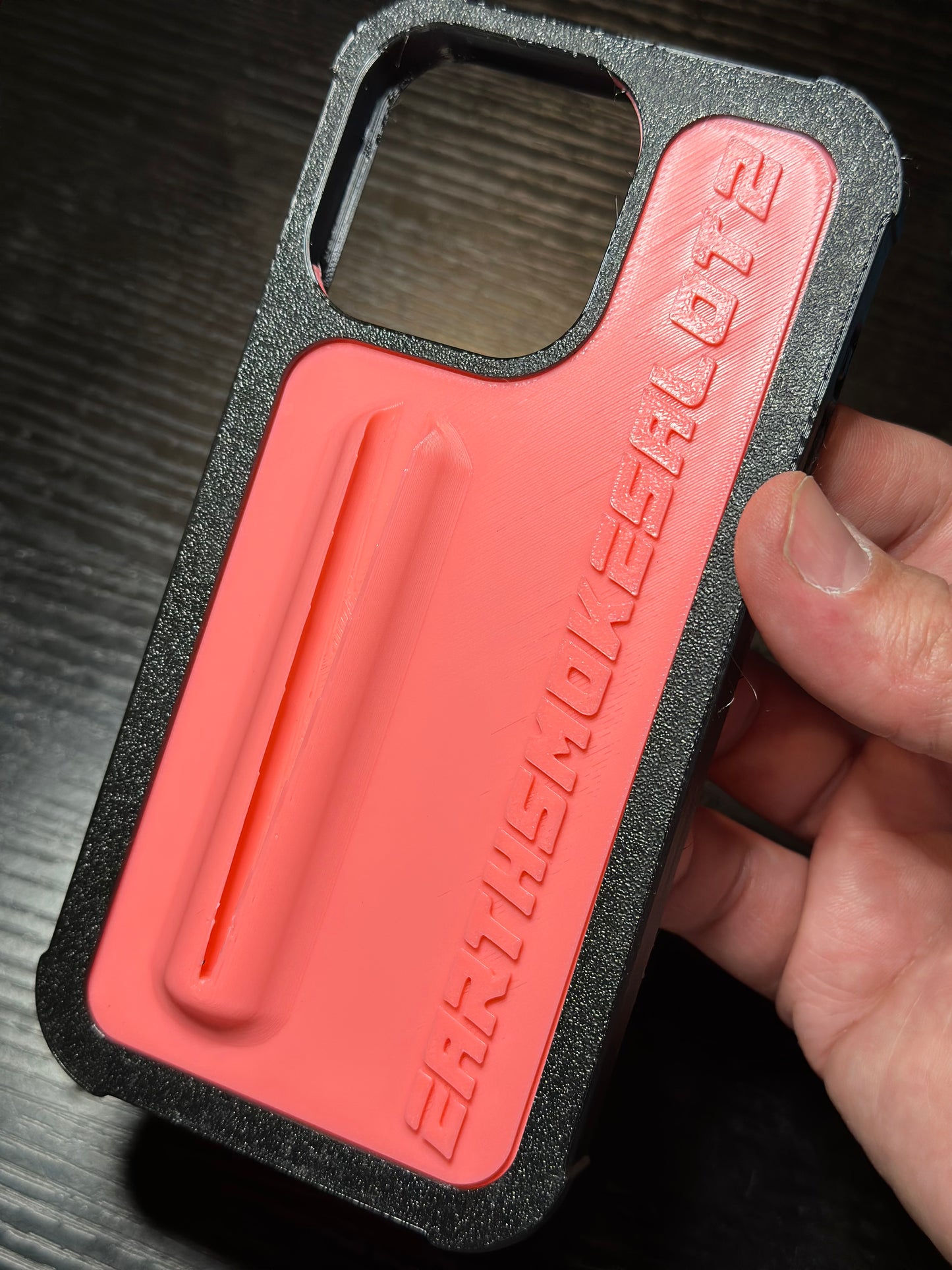 Earthsmokesalot2 pink phone case