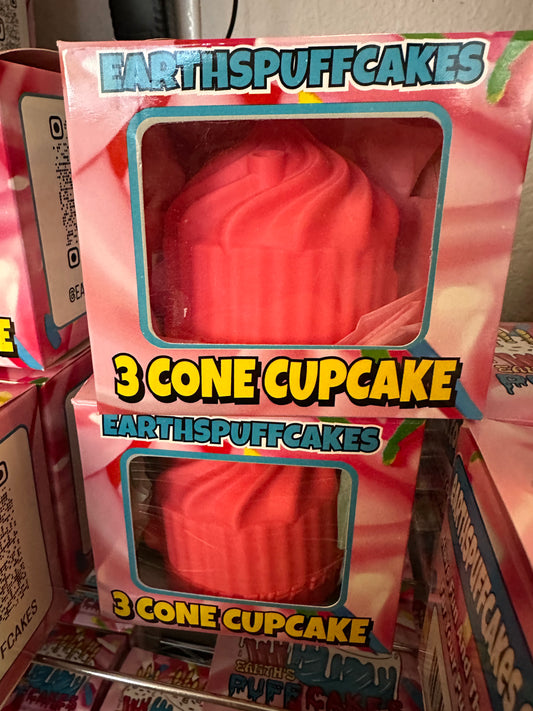 Bright pink cupcake🧁