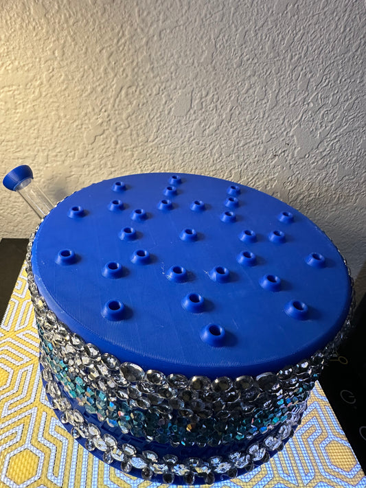 28 hole bling cake 🎂